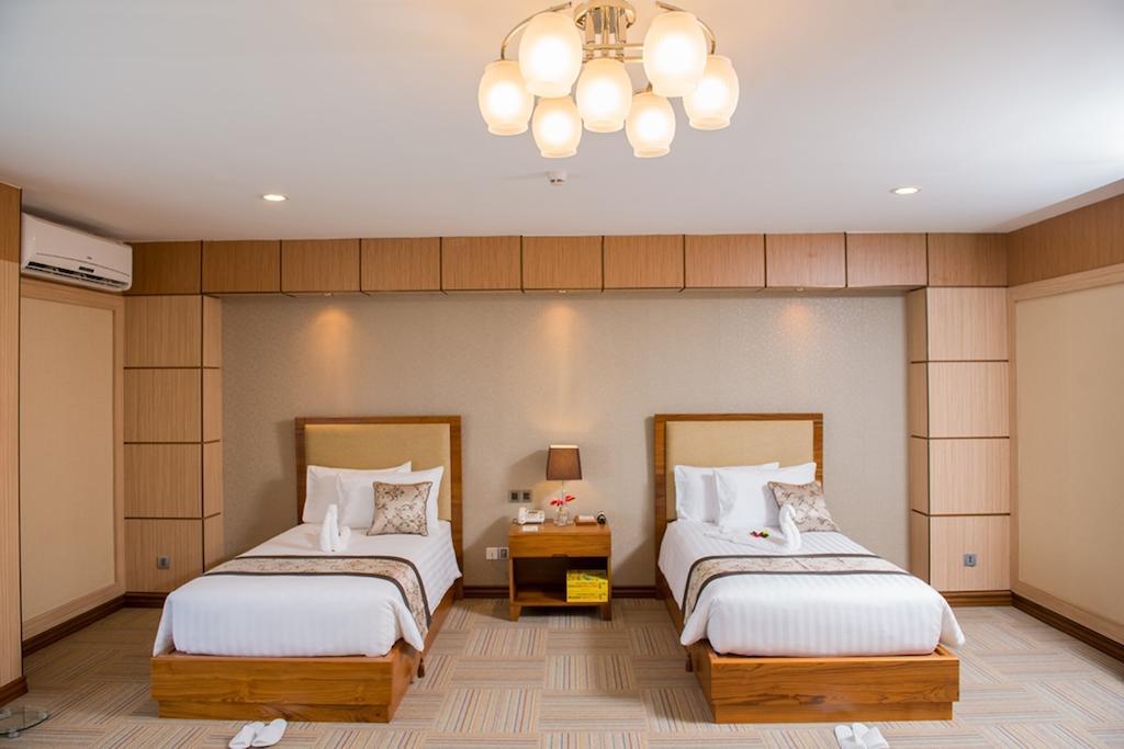 Sky Star Hotel Rangoon Kamer foto